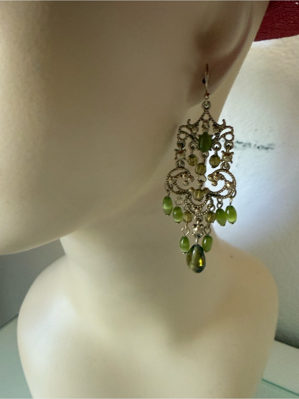 Liz Claiborne Dangle Green Crystal Chandelier Earrings - Picture 3 of 12
